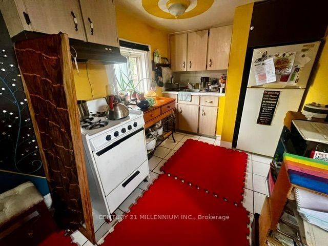 38 Miller Street • Toronto, ON photo 9