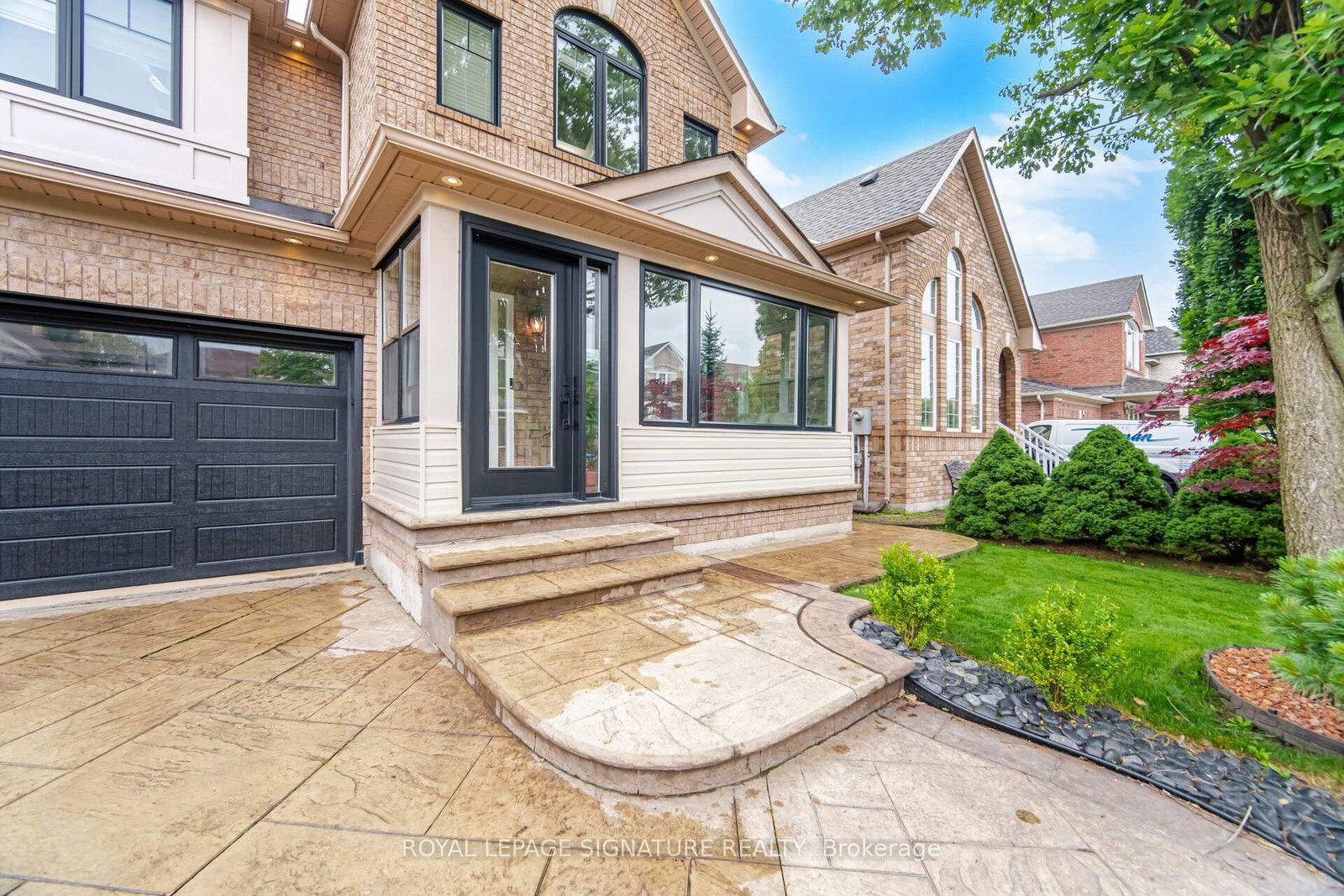 3786 Swiftdale Drive • Mississauga, ON photo 3