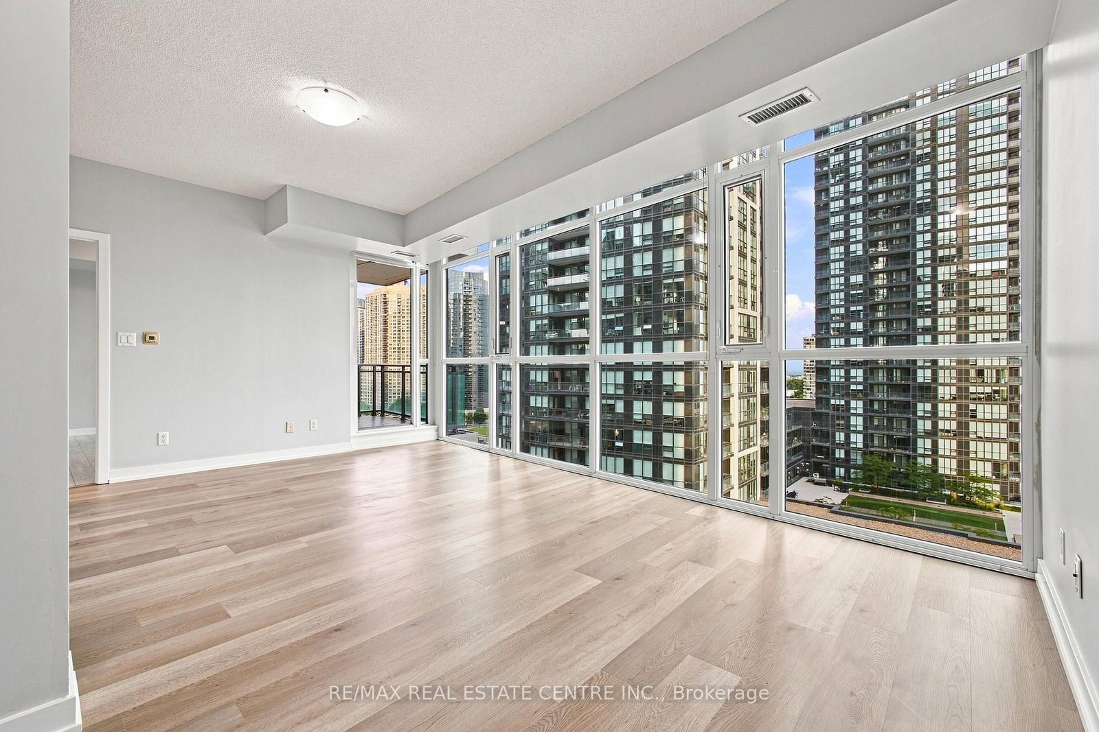 4065 Brickstone Mews • #1103 • Mississauga, ON photo 25