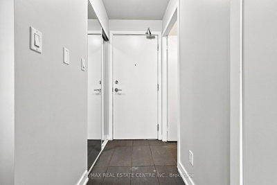 4065 Brickstone Mews • #1103 • Mississauga, ON photo 8