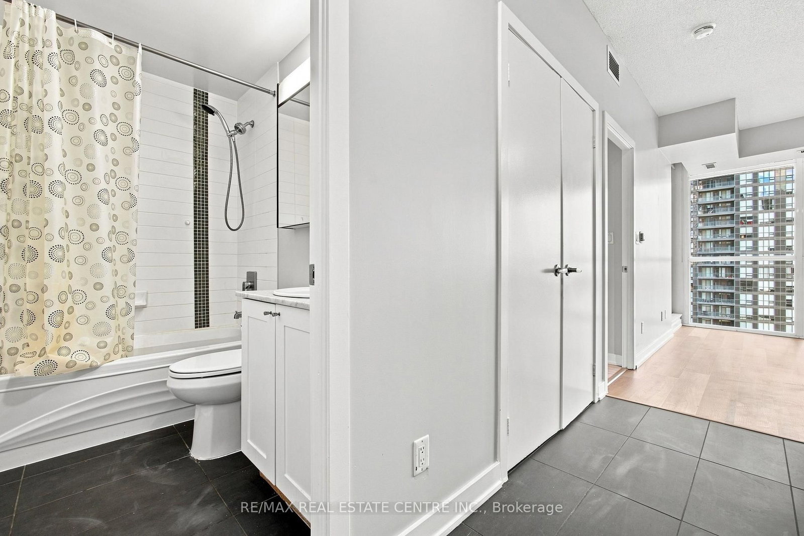 4065 Brickstone Mews • #1103 • Mississauga, ON photo 9