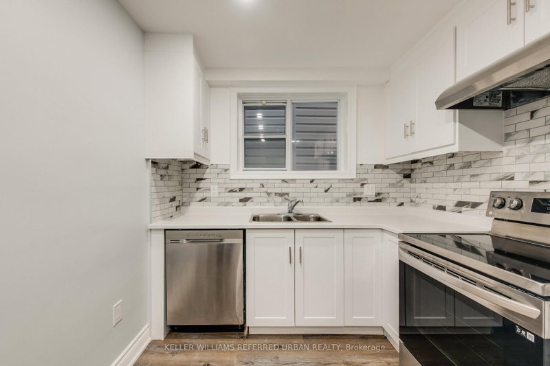 283 Evelyn Toronto,ON M6P 2Z8 — Photo 37