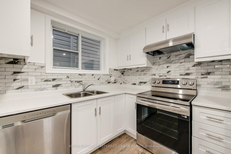 283 Evelyn Toronto,ON M6P 2Z8 — Photo 38