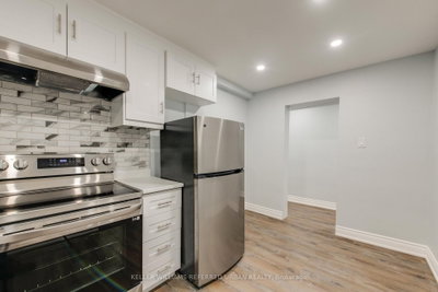 283 Evelyn Toronto,ON M6P 2Z8 — Photo 9