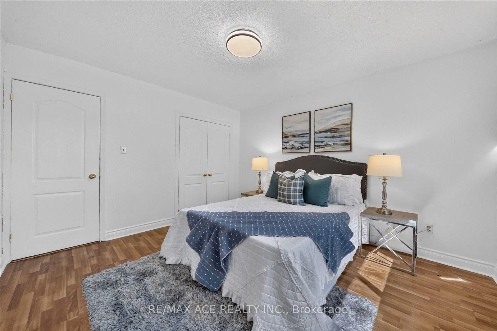 2330 Glastonbury Road S • Burlington, ON photo 19