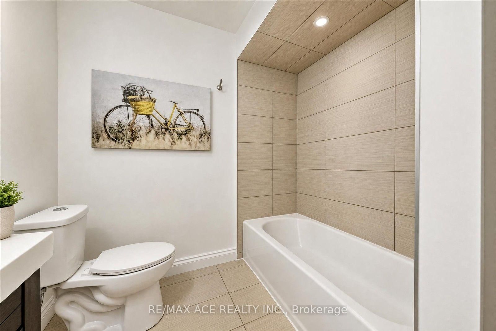 2330 Glastonbury Road S • Burlington, ON photo 21