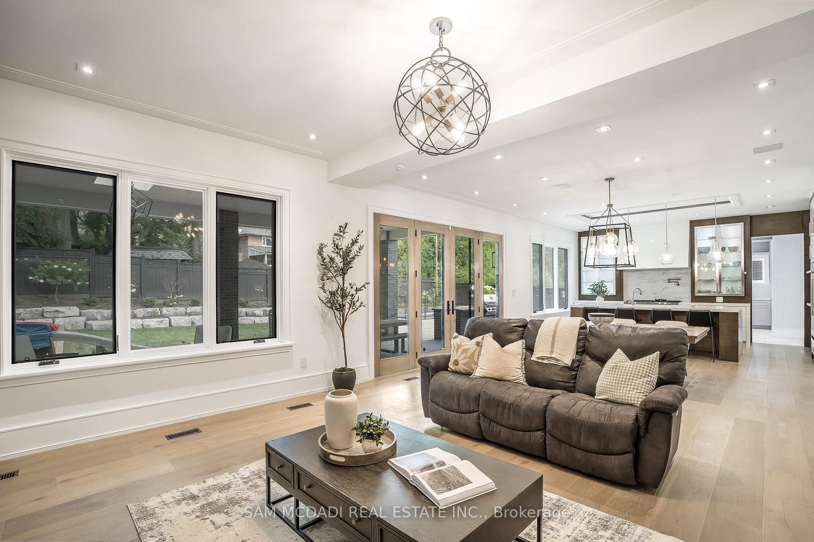 231 Wedgewood Drive • Oakville, ON photo 13