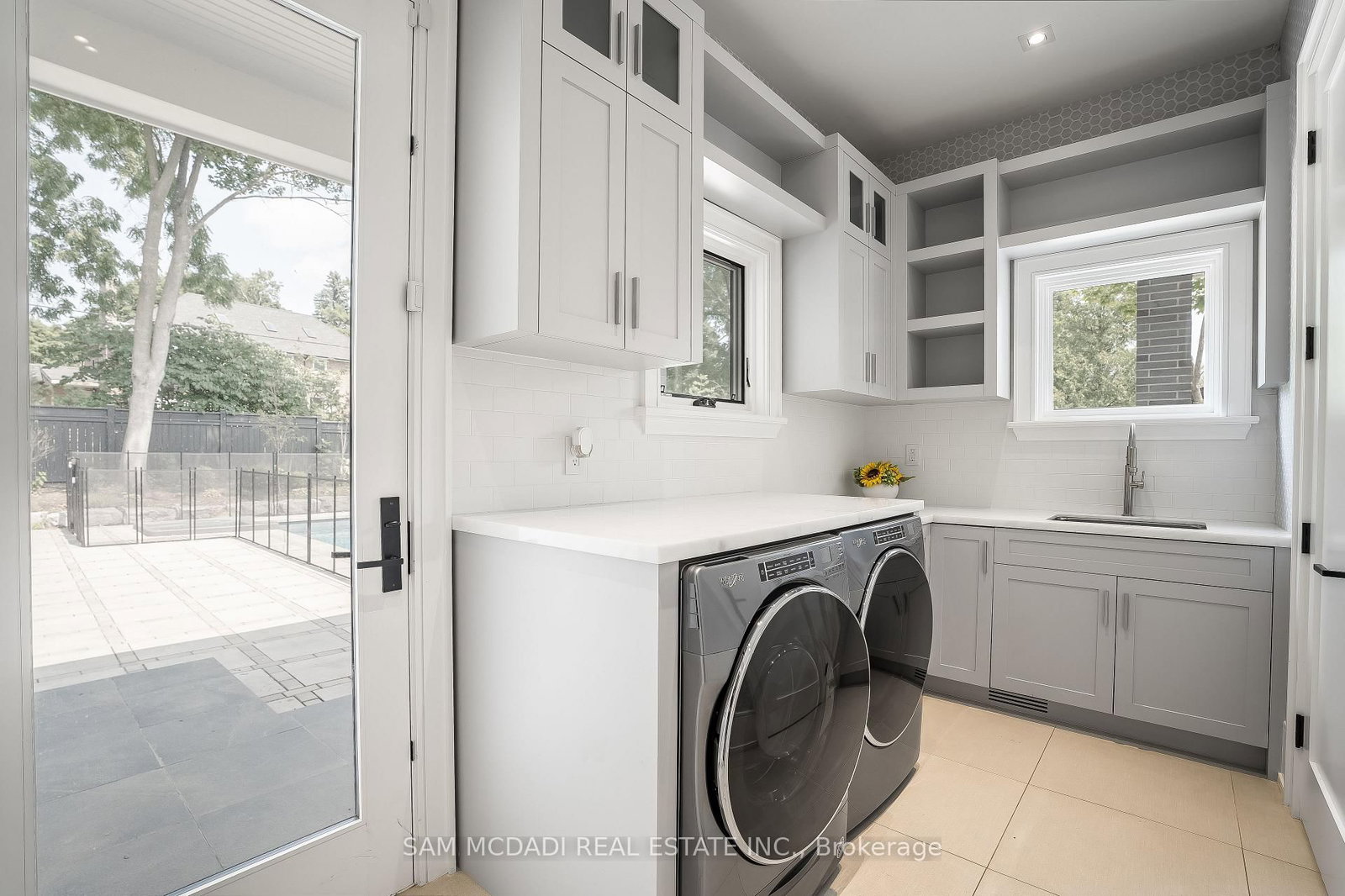 231 Wedgewood Drive • Oakville, ON photo 22