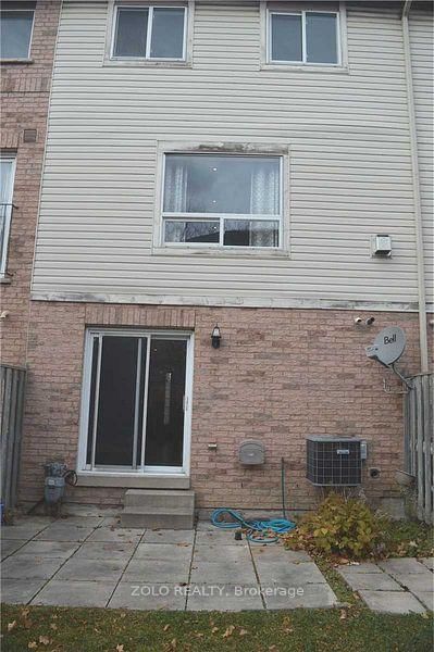 29-80 Acorn Pl, Mississauga, view 7