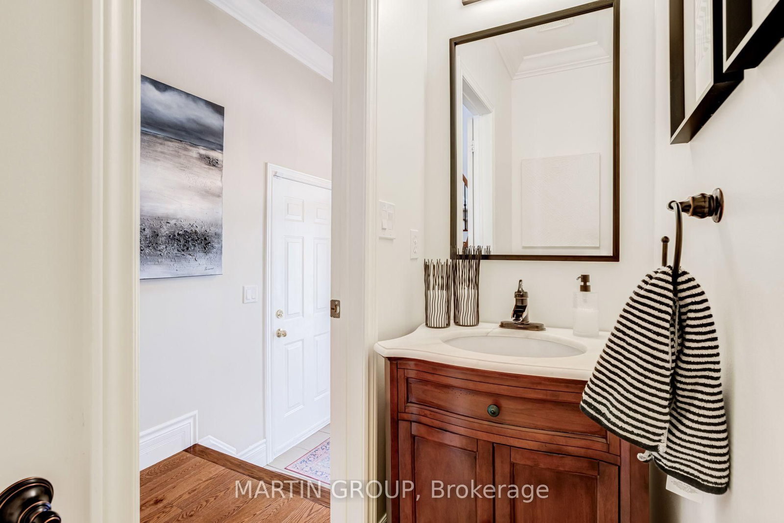 2328 Woodfield Road • Oakville, ON photo 18