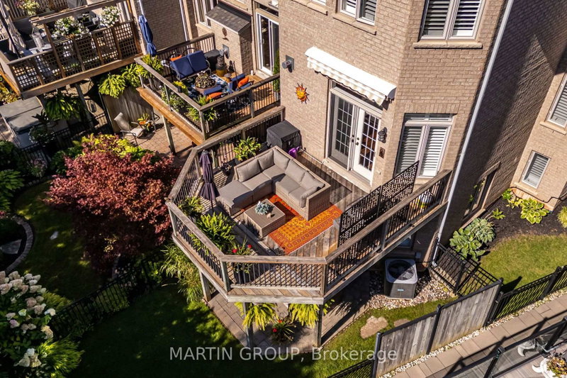 2328 Woodfield Oakville,ON L6H 6Y6 — Photo 5