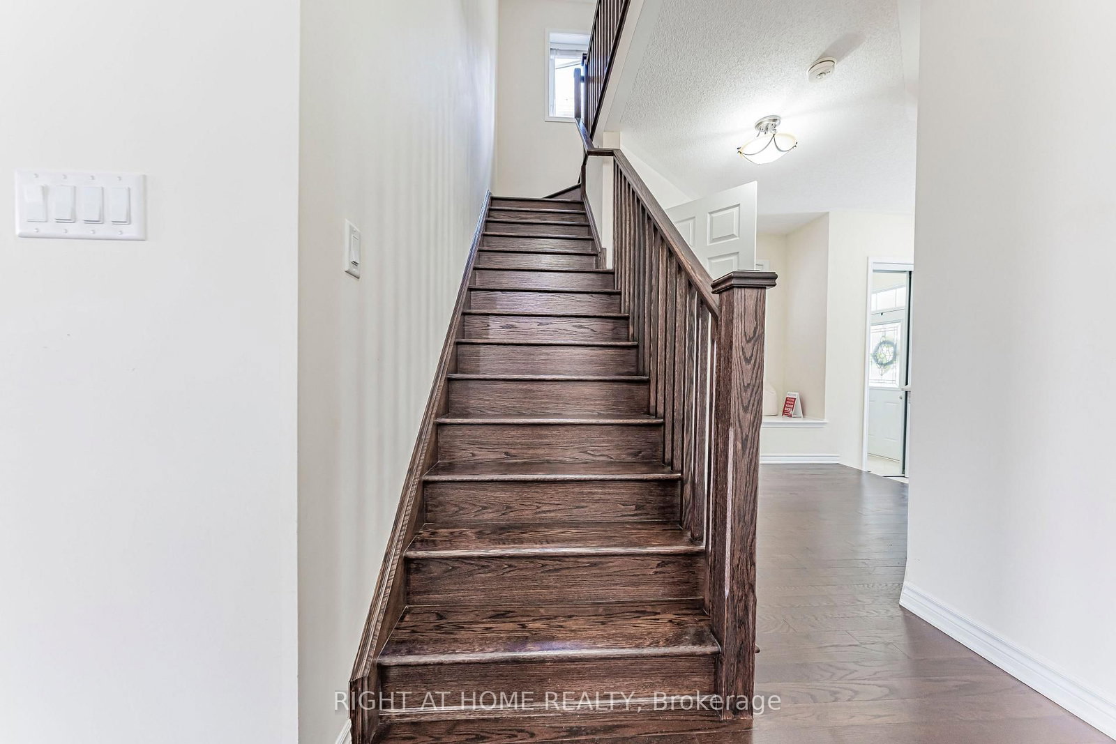 1249 Leger Way • Milton, ON photo 16