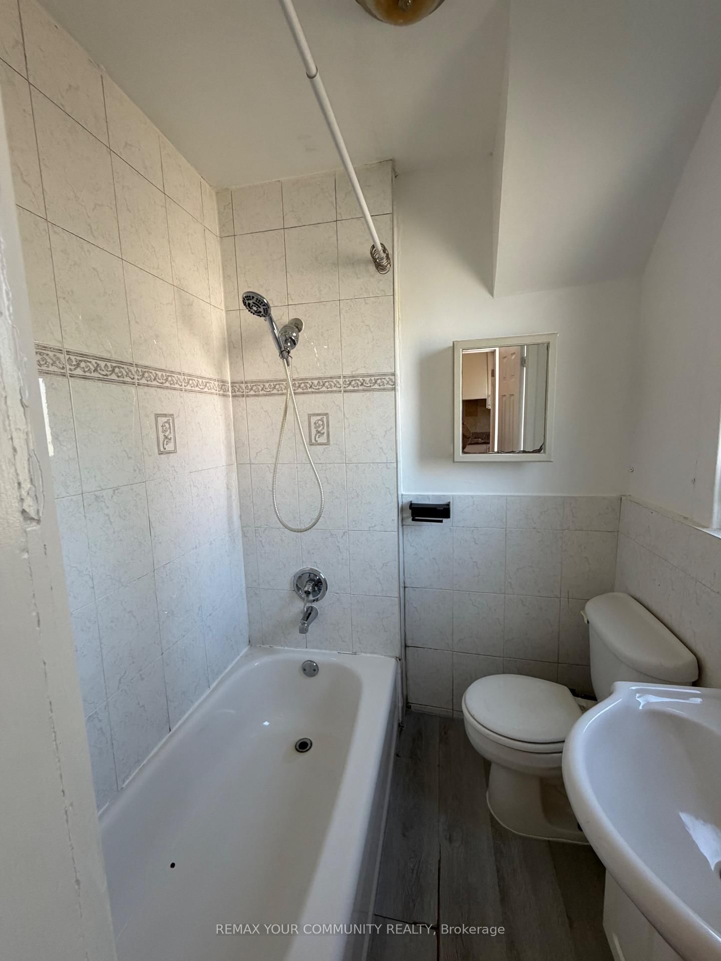 127 Morrison Ave, Toronto, view 13