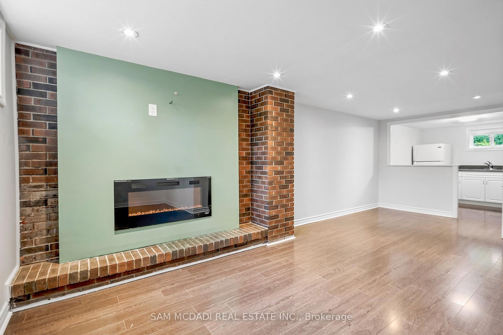 1207 Pinegrove Road • Oakville, ON photo 20