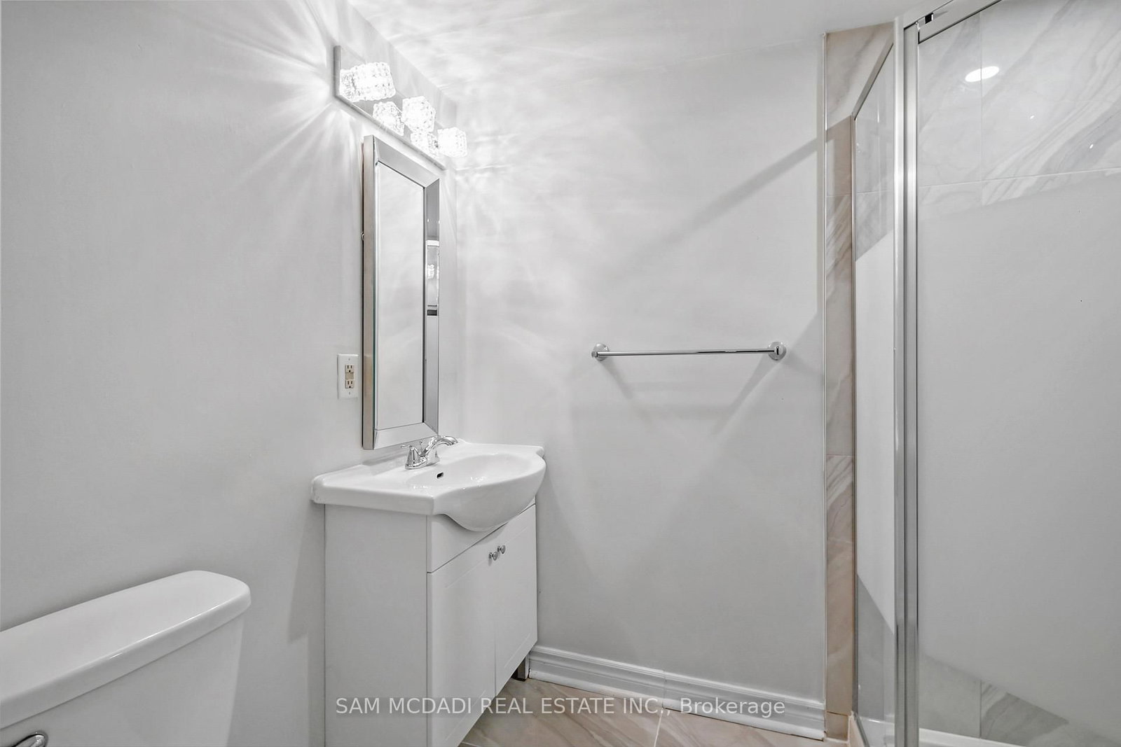 1207 Pinegrove Road • Oakville, ON photo 27