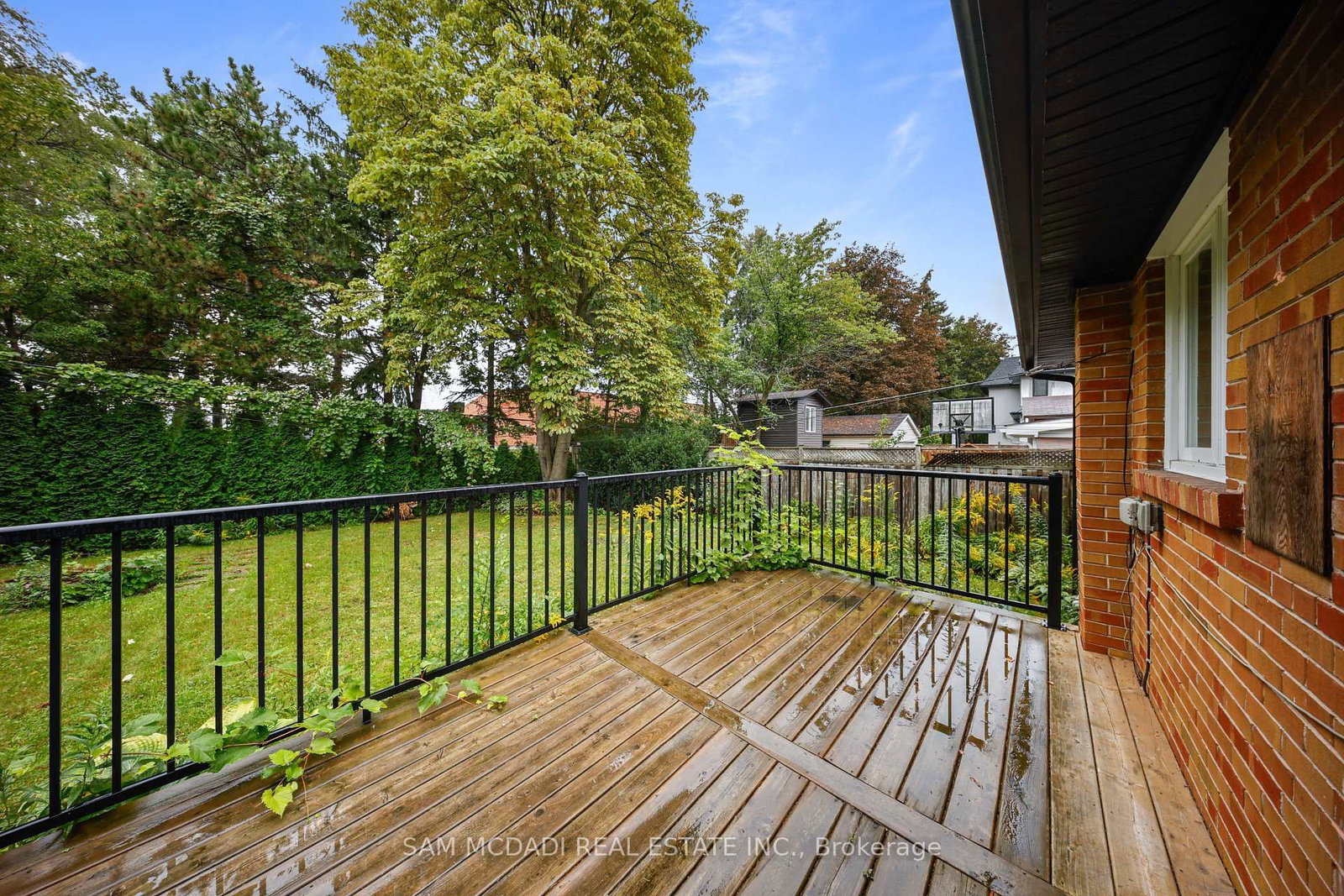 1207 Pinegrove Road • Oakville, ON photo 29