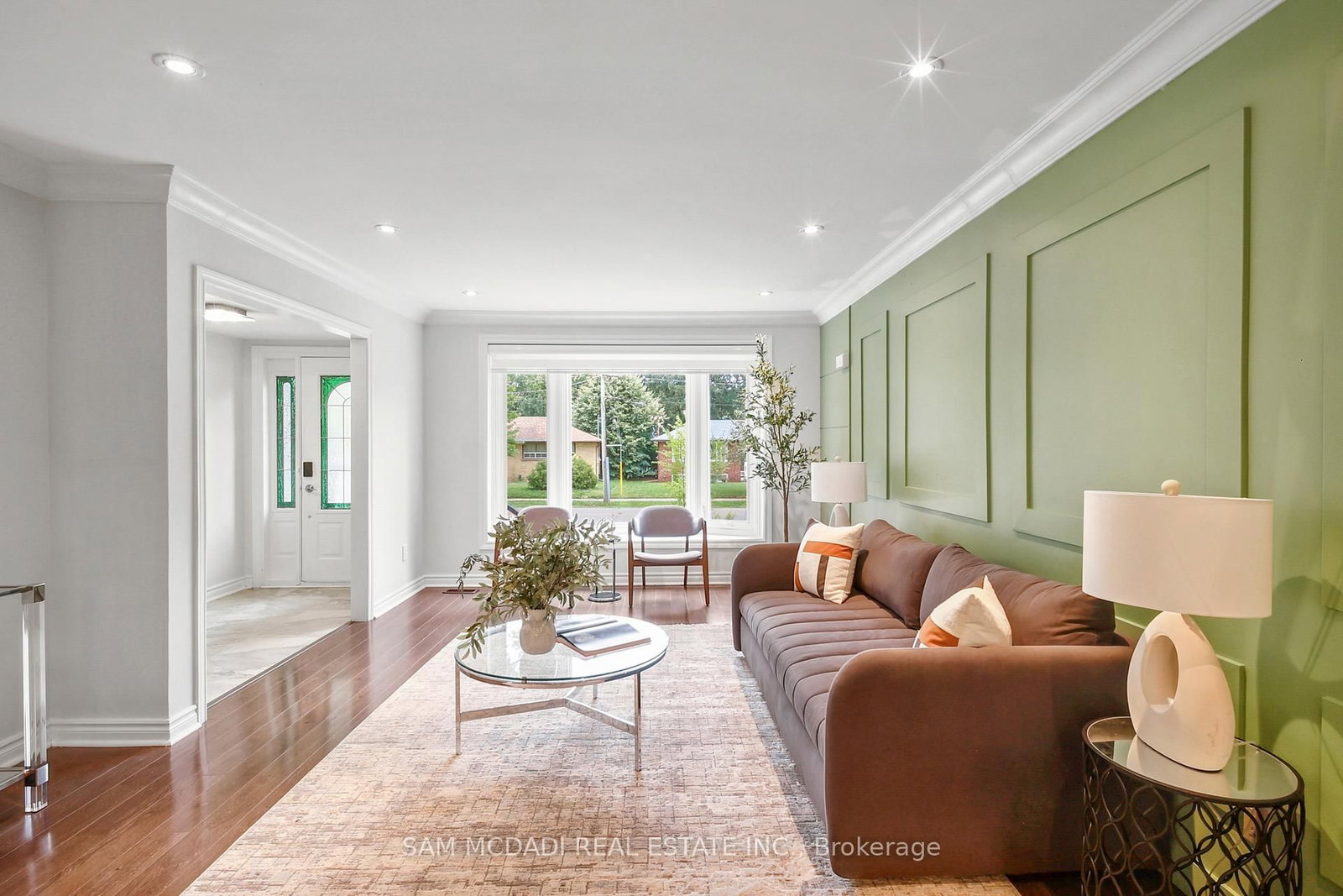 1207 Pinegrove Road • Oakville, ON photo 5