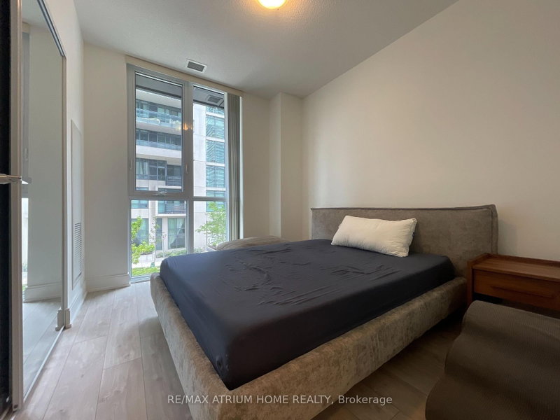 Th 105 - 70 Annie Craig Drive