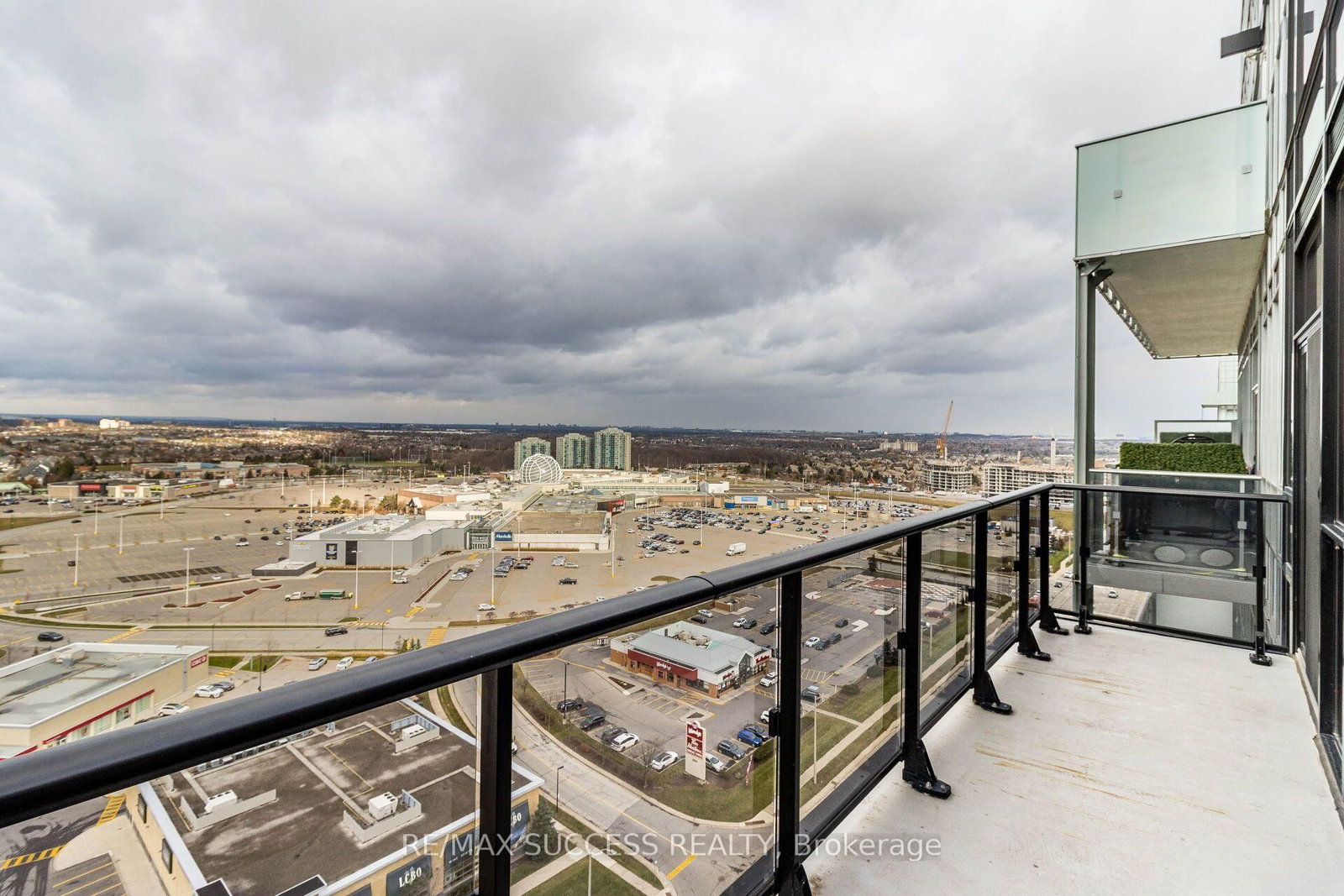 4655 Glen Erin Dr, Mississauga, view 28