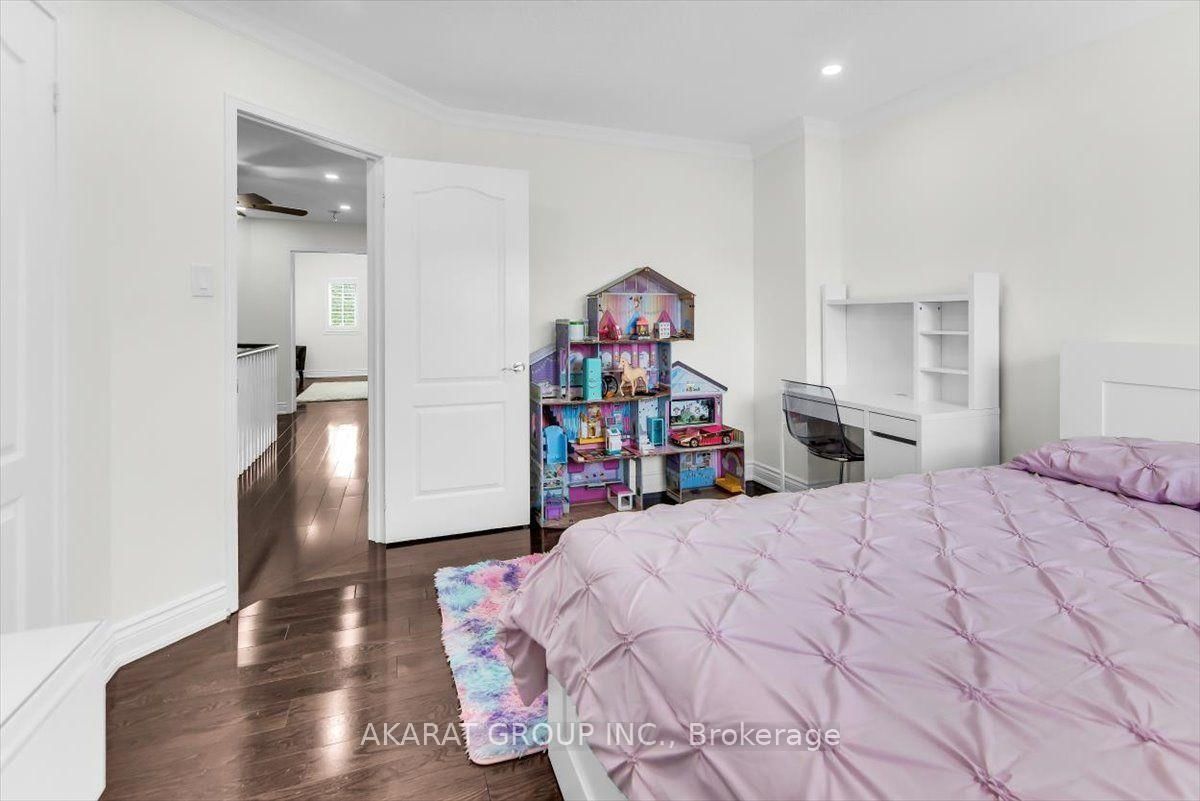 6907 Gracefield Drive • Mississauga, ON photo 23