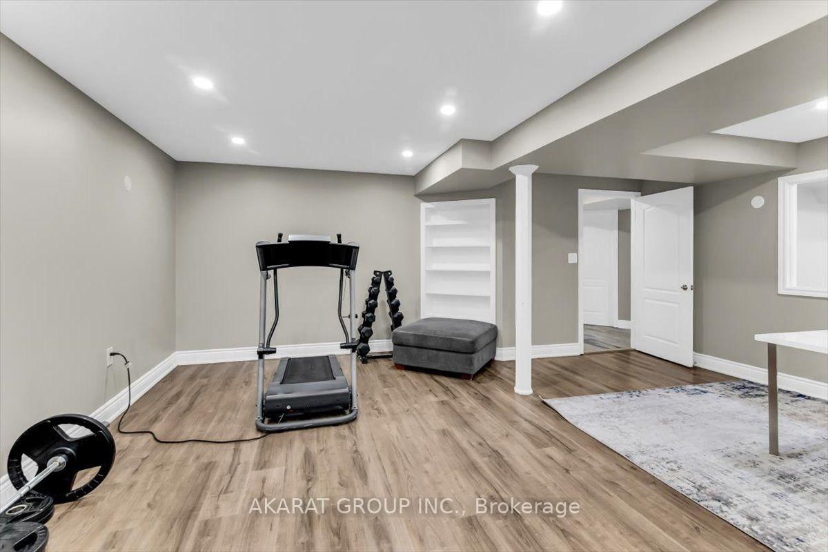 6907 Gracefield Drive • Mississauga, ON photo 32