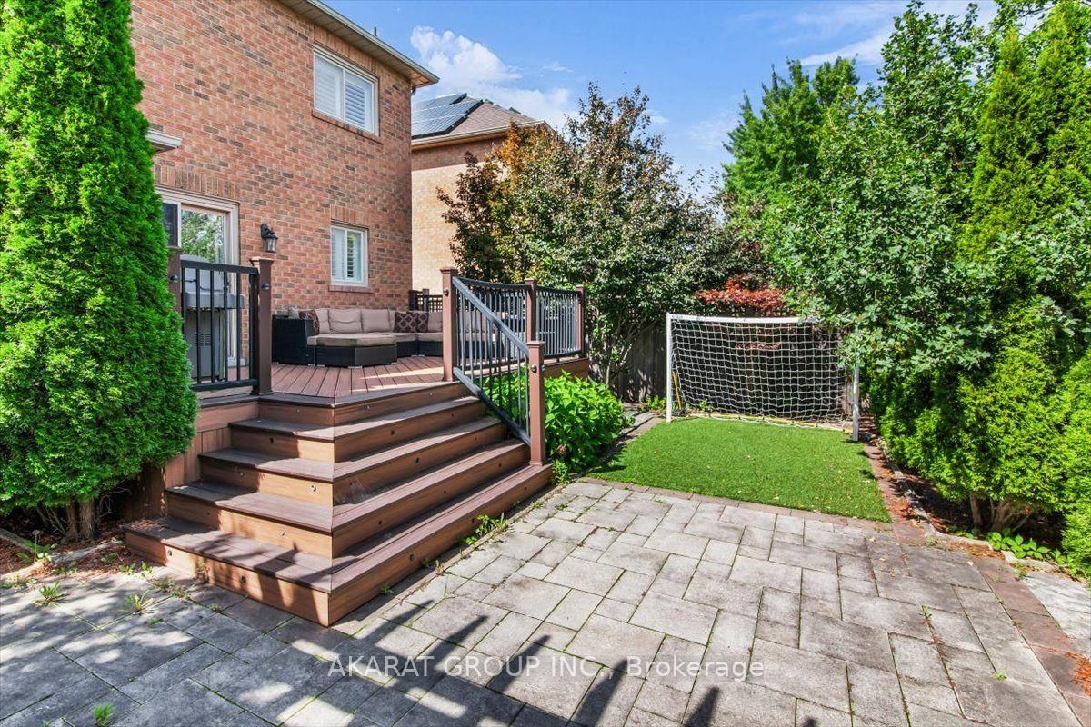 6907 Gracefield Drive • Mississauga, ON photo 38