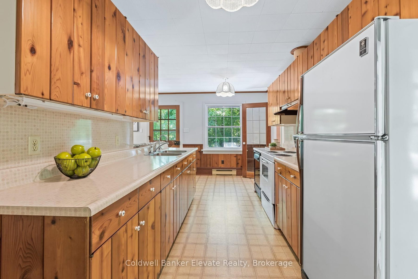 9761 Eighth Line • Halton Hills, ON photo 11