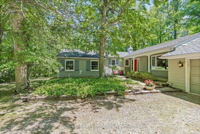 9761 Eighth Line • Halton Hills, ON photo 4