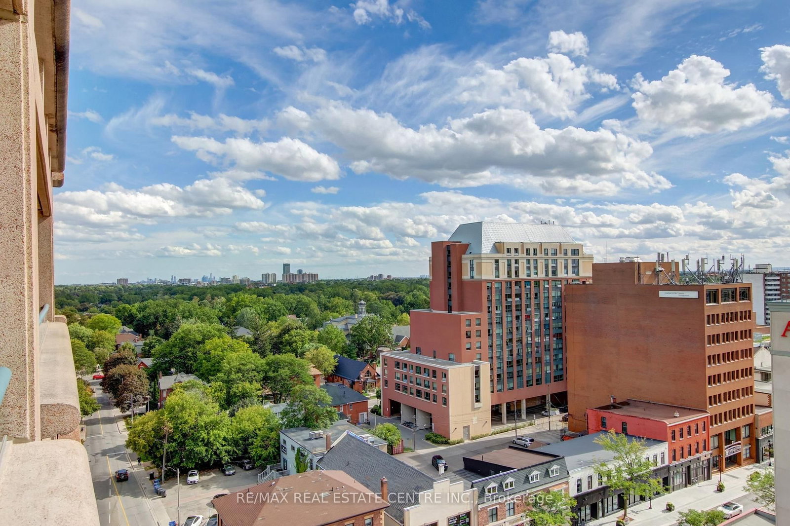 1 Belvedere Court • #1202 • Brampton, ON photo 11
