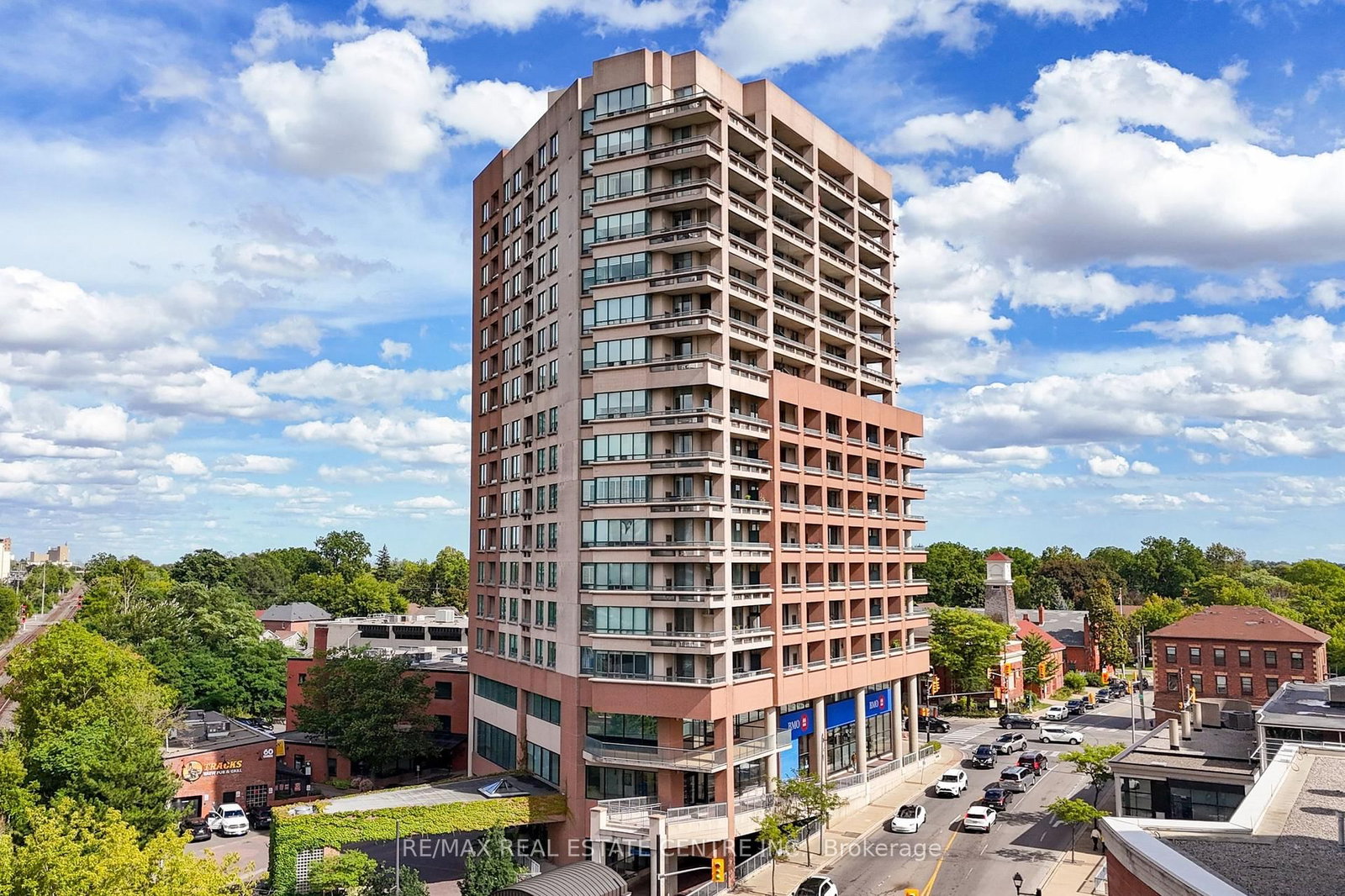 1 Belvedere Court • #1202 • Brampton, ON photo 2