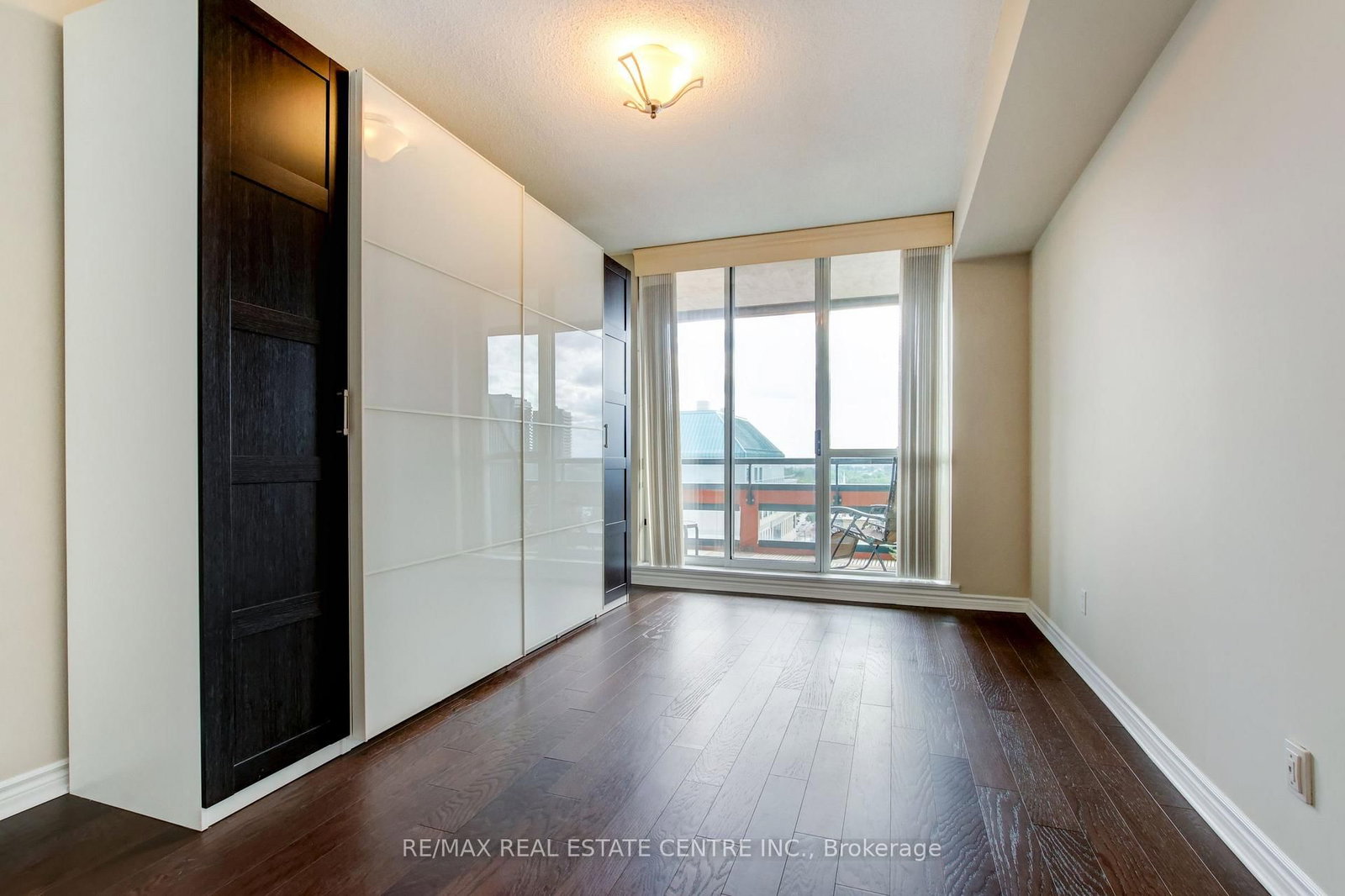 1 Belvedere Court • #1202 • Brampton, ON photo 24