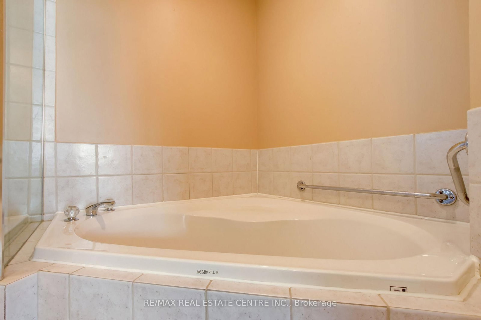 1 Belvedere Court • #1202 • Brampton, ON photo 29