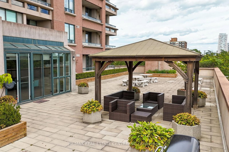 1 Belvedere Brampton,ON L6V 4M6 — Photo 41