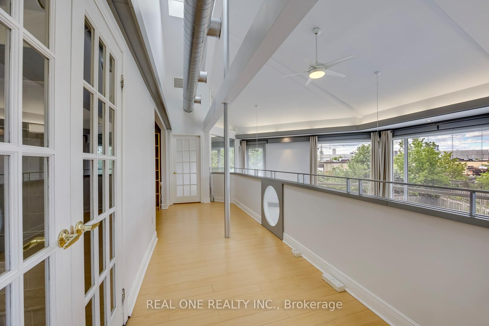71 Stock Avenue • Toronto, ON photo 34