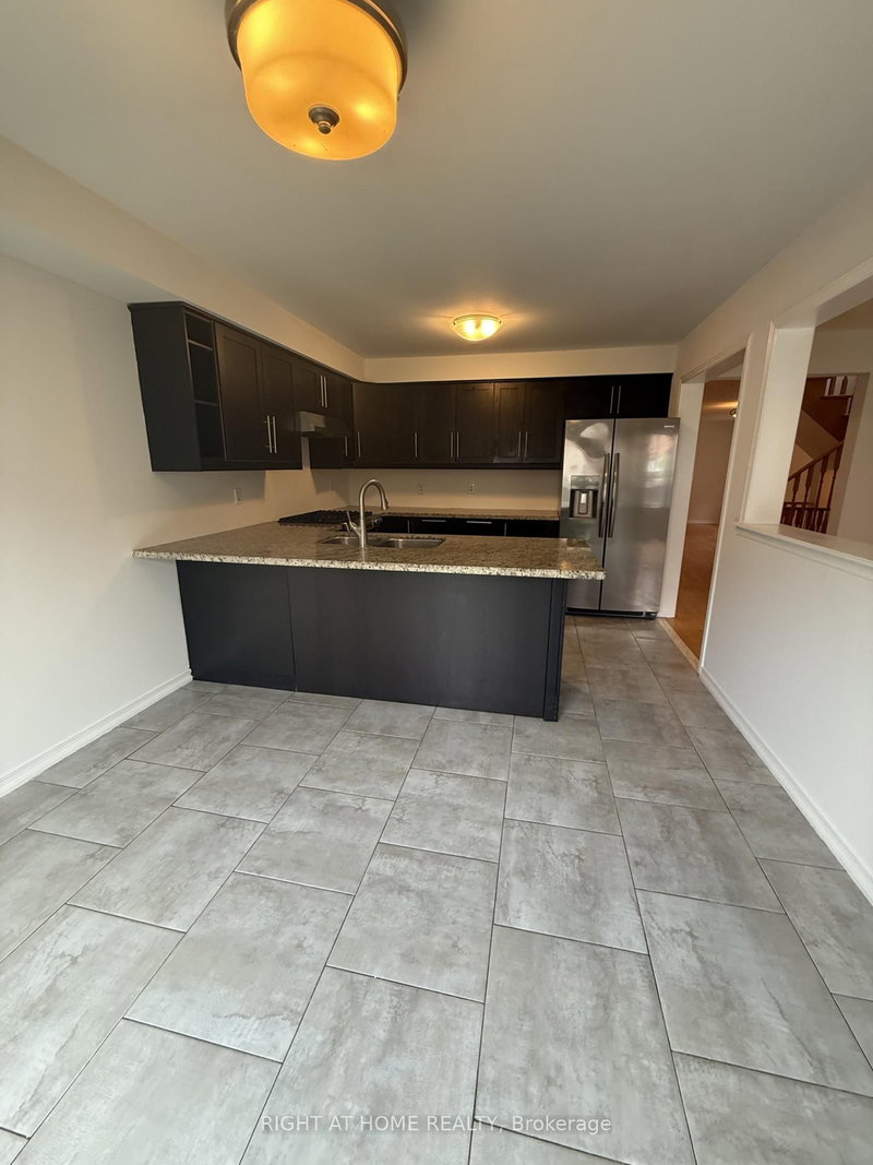 427 Chandler Milton,ON L9T 0S9 — Photo 8