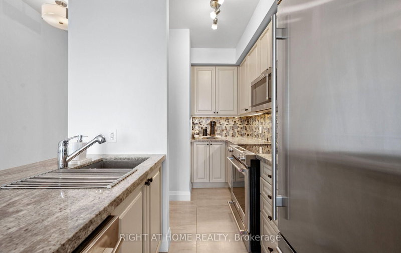 50 Absolute Mississauga,ON L4Z 0A8 — Photo 14