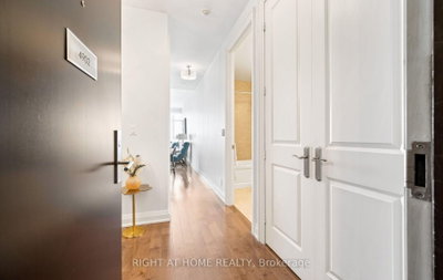 50 Absolute Avenue • #4902 LPH • Mississauga, ON photo 4