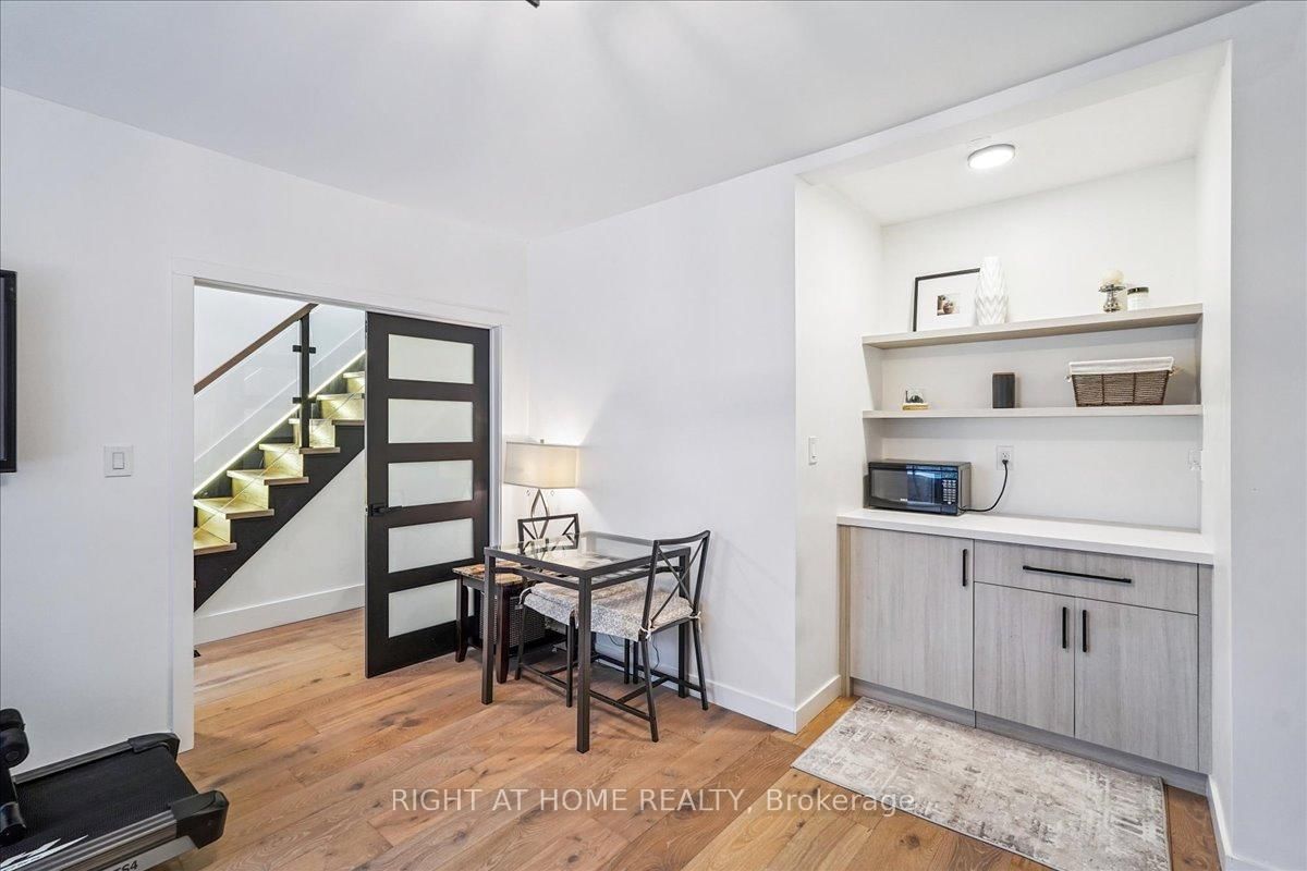 2090 Stonehouse Crescent • Mississauga, ON photo 12
