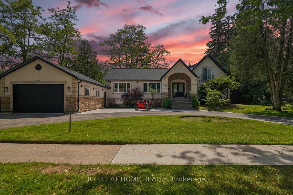 2090 Stonehouse Crescent • Mississauga, ON photo 27