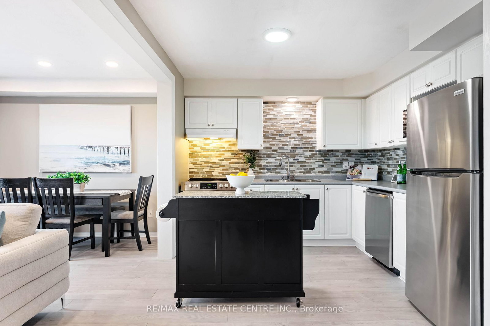 53 Benjamin Crescent • Orangeville, ON photo 11