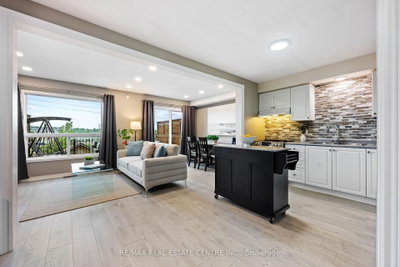 53 Benjamin Crescent • Orangeville, ON photo 9