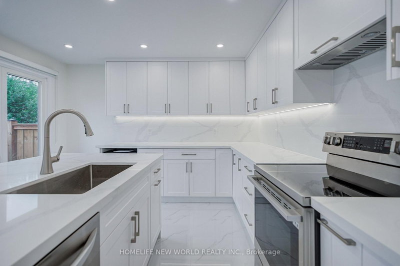 199 Harrowsmith Mississauga,ON L5R 1R8 — Photo 15