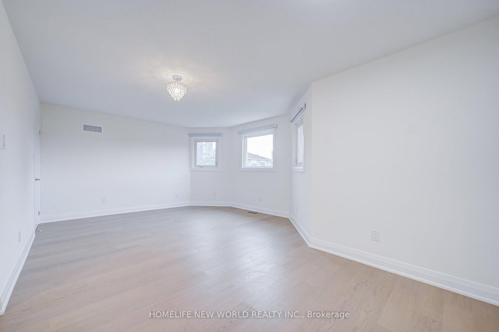 199 Harrowsmith Drive W • Mississauga, ON photo 21