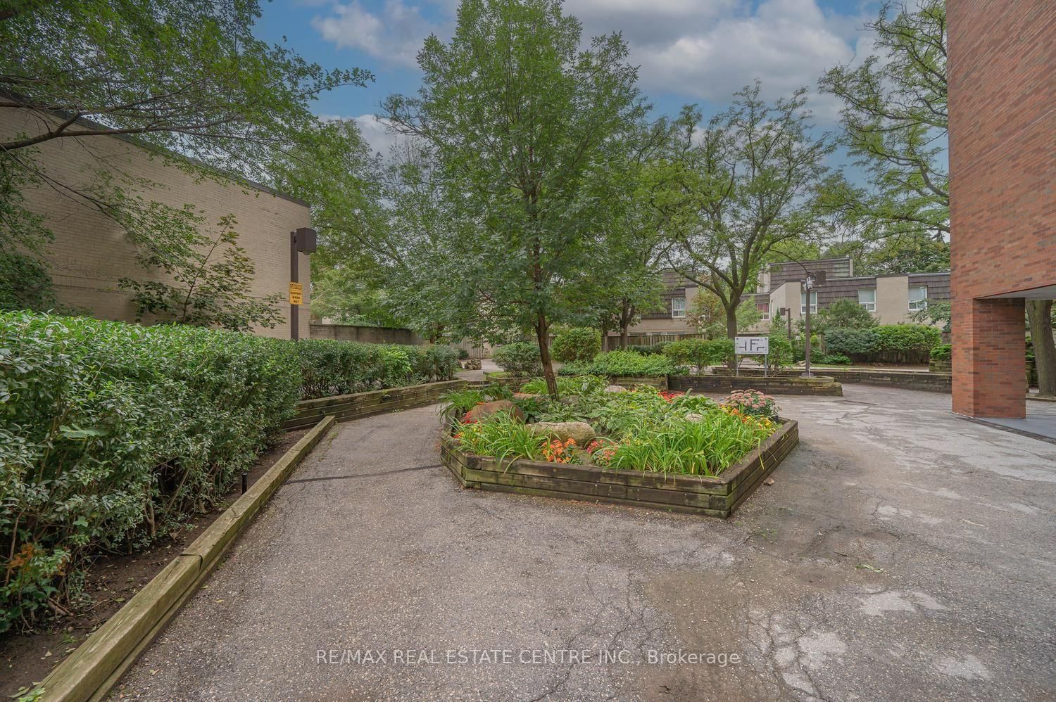 25 Four Winds Drive • #603 • Toronto, ON photo 34