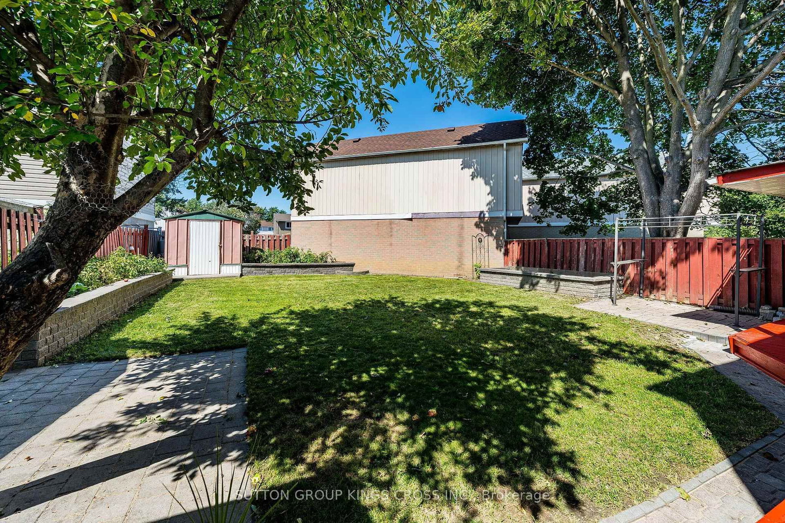 2 Hemlark Court • Brampton, ON photo 44
