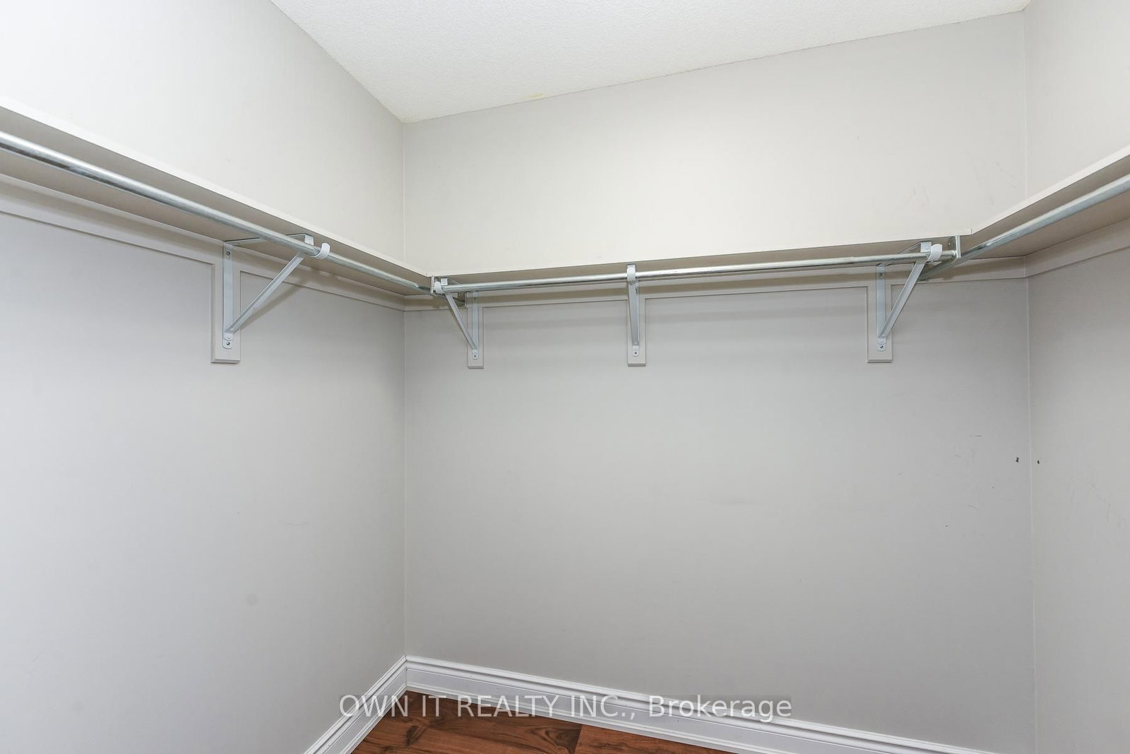 3035 Mission Hill Drive • Mississauga, ON photo 15