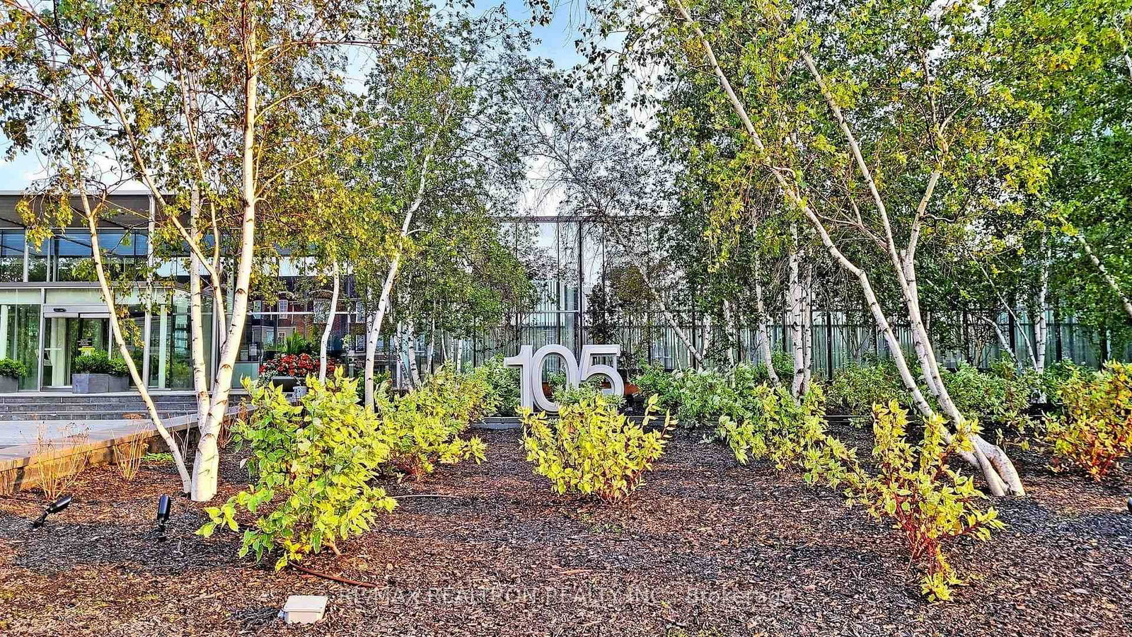 105 The Queensway Avenue • #3301 • Toronto, ON photo 17