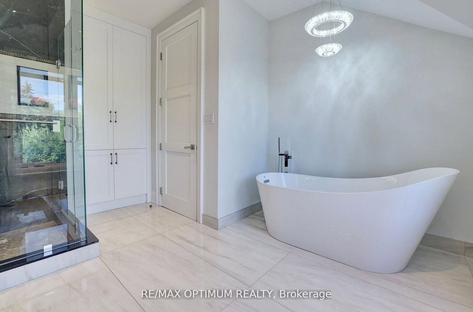 26 Pioneer Dr, Mississauga, view 30