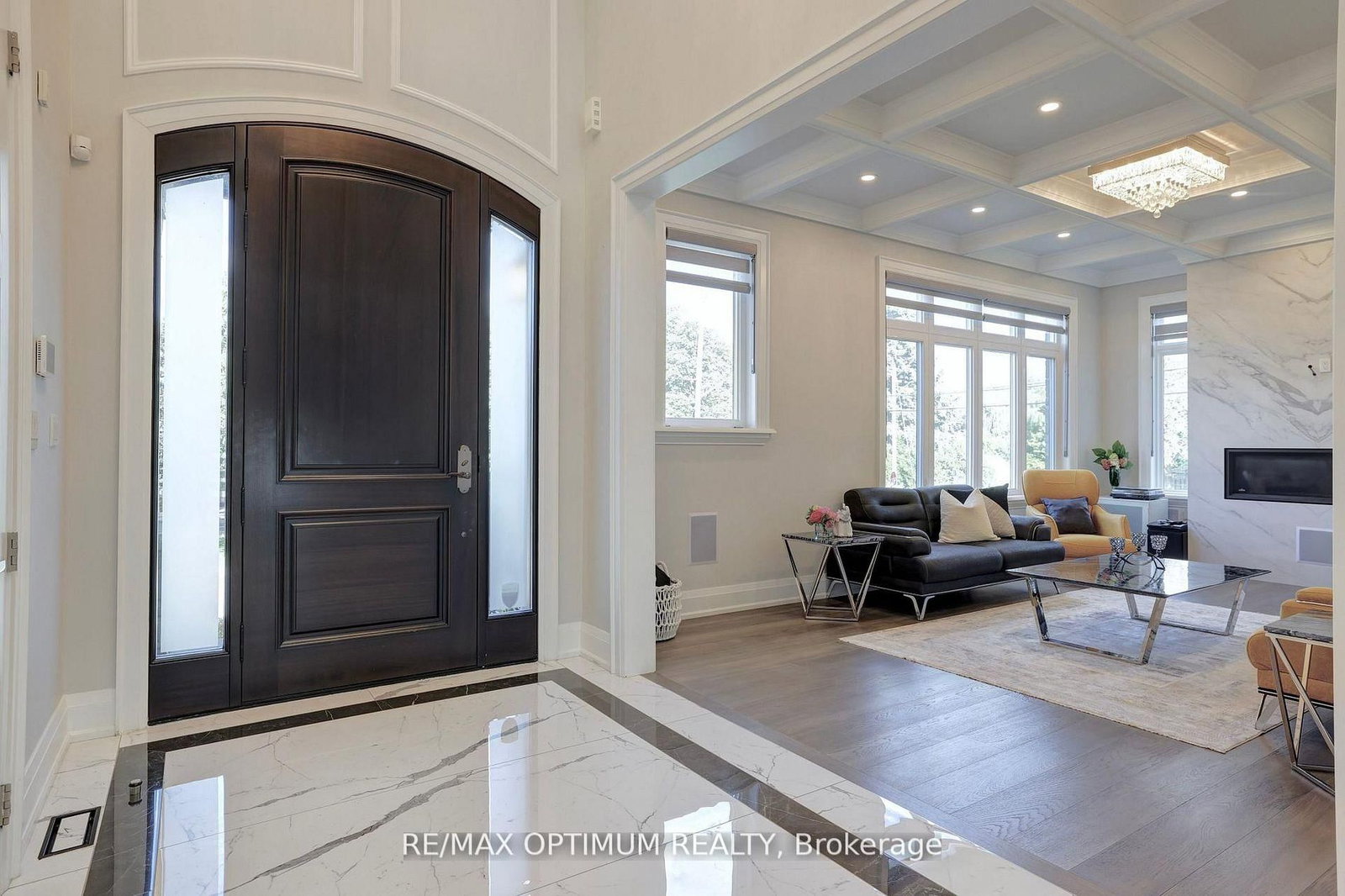 26 Pioneer Dr, Mississauga, view 5