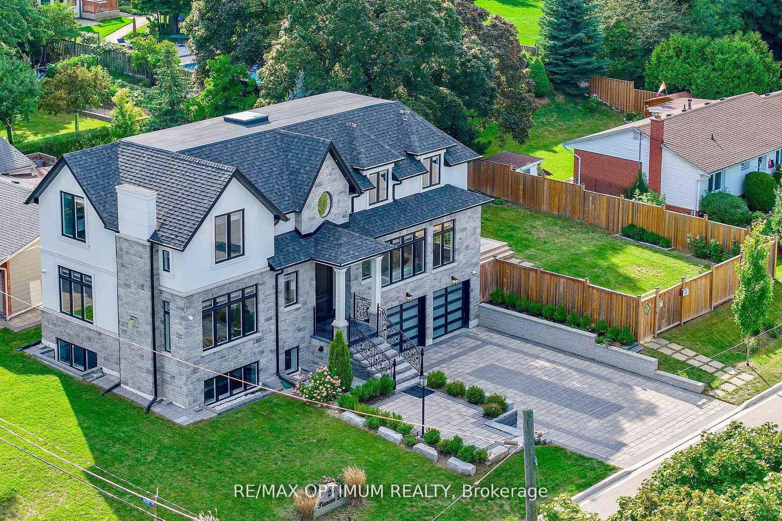 26 Pioneer Dr, Mississauga, view 50